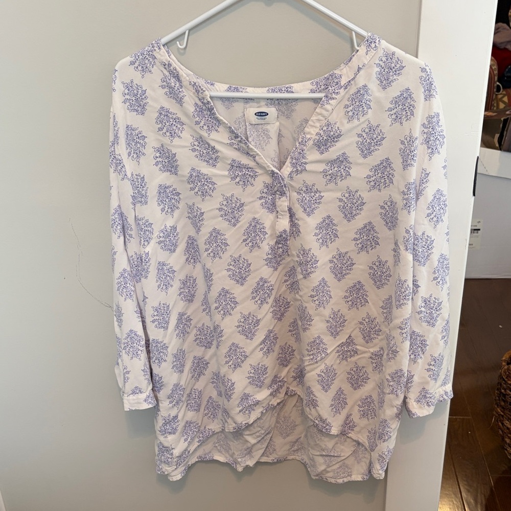 Old Navy White and Purple Floral Blouse